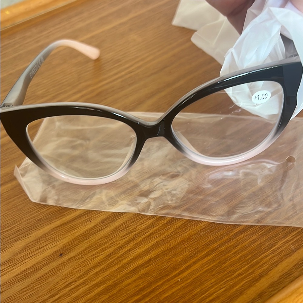 Black And Pink Ombré Reading Glasses